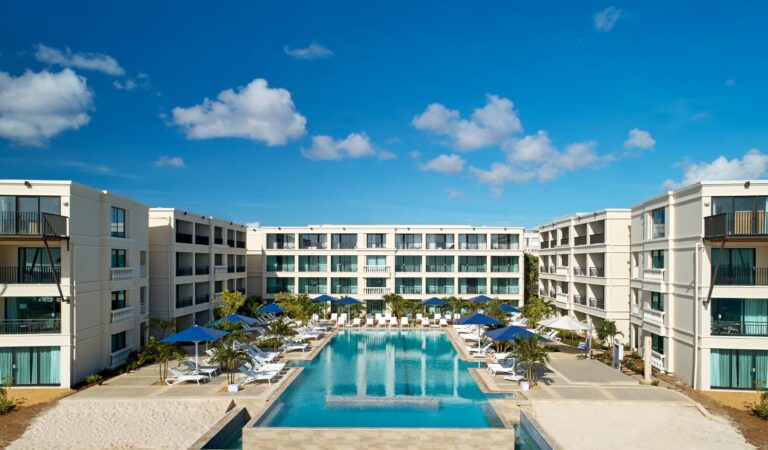 Curacao Marriott Beach Resort: lujo frente al mar