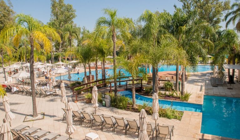 Los Pinos Resort & Spa Termal abre la preventa para las Fiestas y el verano 2027